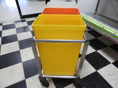 Used Winholt _UNKNOWN_ Restaurant Storage Containers Illinois US | Falcon Restaurant Supply #1376889