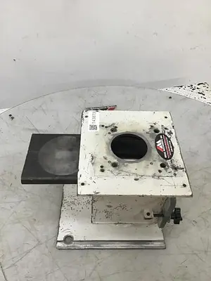 USED METAL FABRICATOR 17X10 DM
