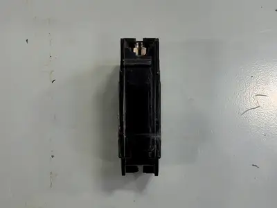 Used CANADIAN GENERAL ELECTRIC _UNKNOWN_ Switchgears British Columbia CA | Lenmark #243211