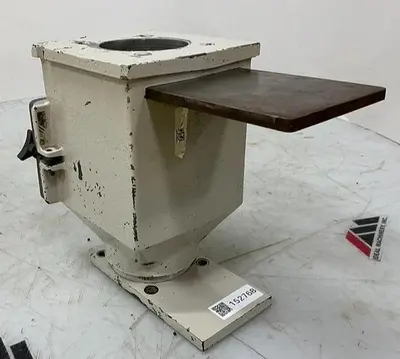 Drawer Magnet USED