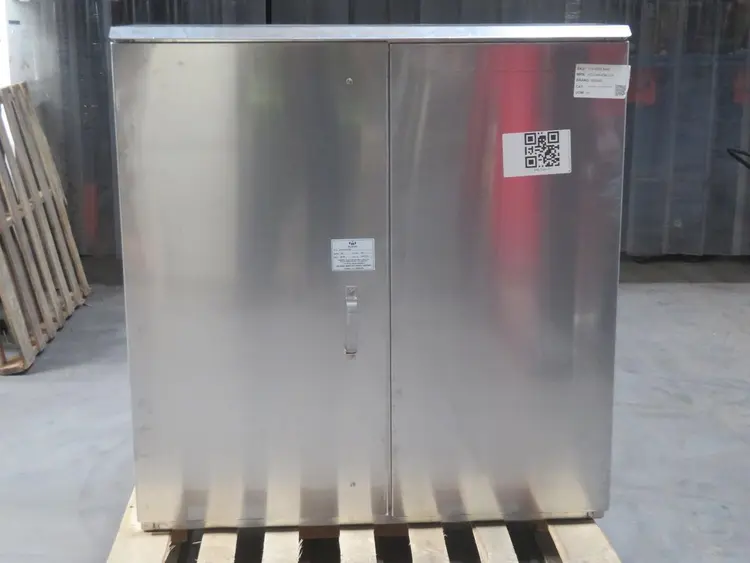 Used MILBANK XCLWM-634UGA Electrical Boxes Texas US | Aucto #1308476