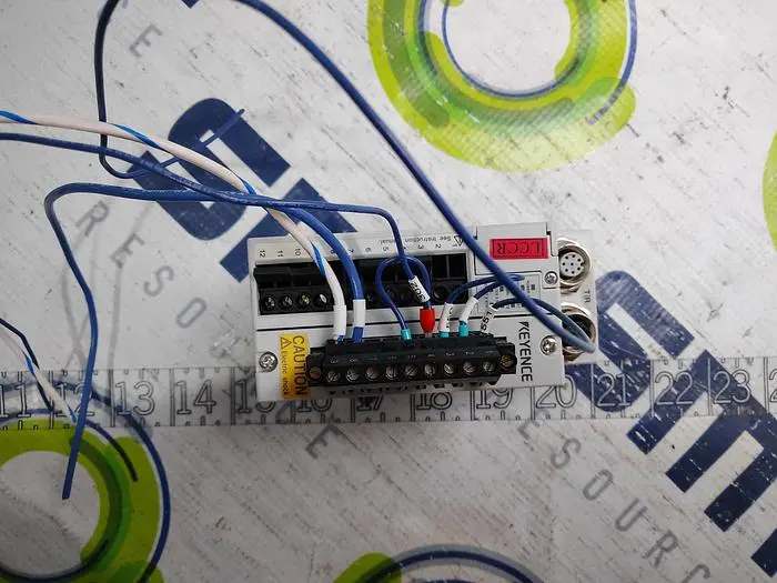 Used KEYENCE SL-R11 Motor Controllers | SMT Resource #488140