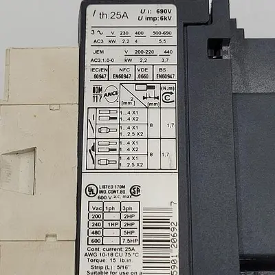 USED SQUARE D SQUARE D - LC1D09 CONTACTOR MOTOR CONTROL
