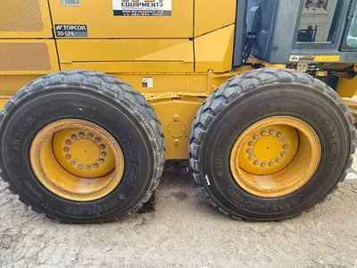 2015 John Deere 772GP