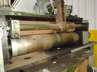 24"' WADDINGTON PRESS ROOM EQUIPMENT SERVO FEEDER: YOBRO #24884