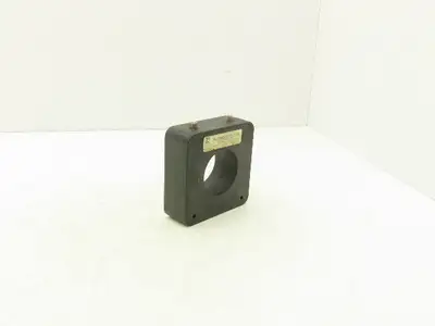 Square D 74R-751 Current Transformer 750:5 Ratio 600v 25-400 Hz