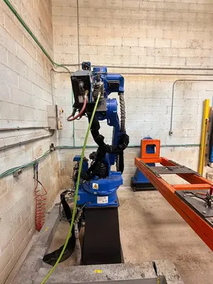 2022 YASKAWA ar2010 Robotic Welders | ListingHippo (9)