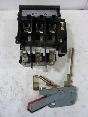USED ALLEN BRADLEY 1494V-DS30 SER A