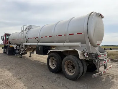 Used 2011 STREPHENS 8,400 GALLON TANKER Tanker Trailers Minnesota US | Carco Truck & Equipment #1513861