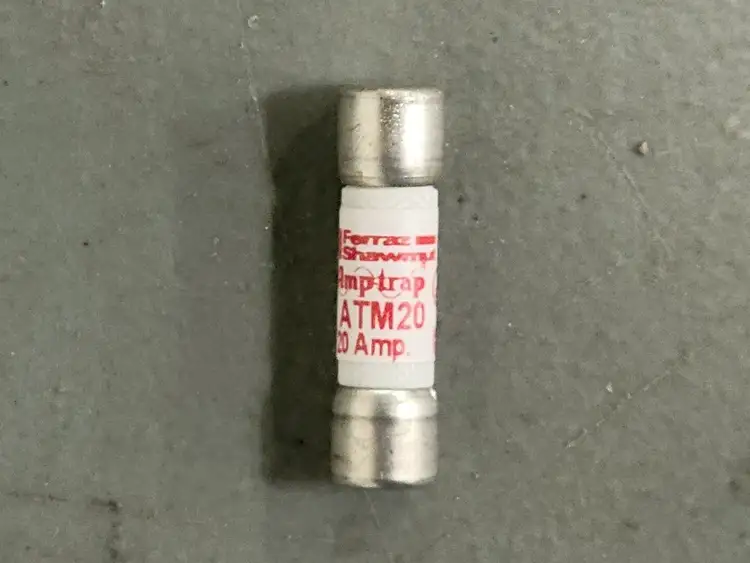 Used FERRAZ SHAWMUT ATM20 Misc Electrical & Power Parts British Columbia CA | Lenmark #248825