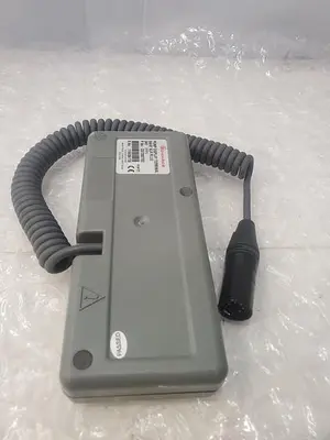EDWARDS PUMP DISPLAY TERMINAL D37280700