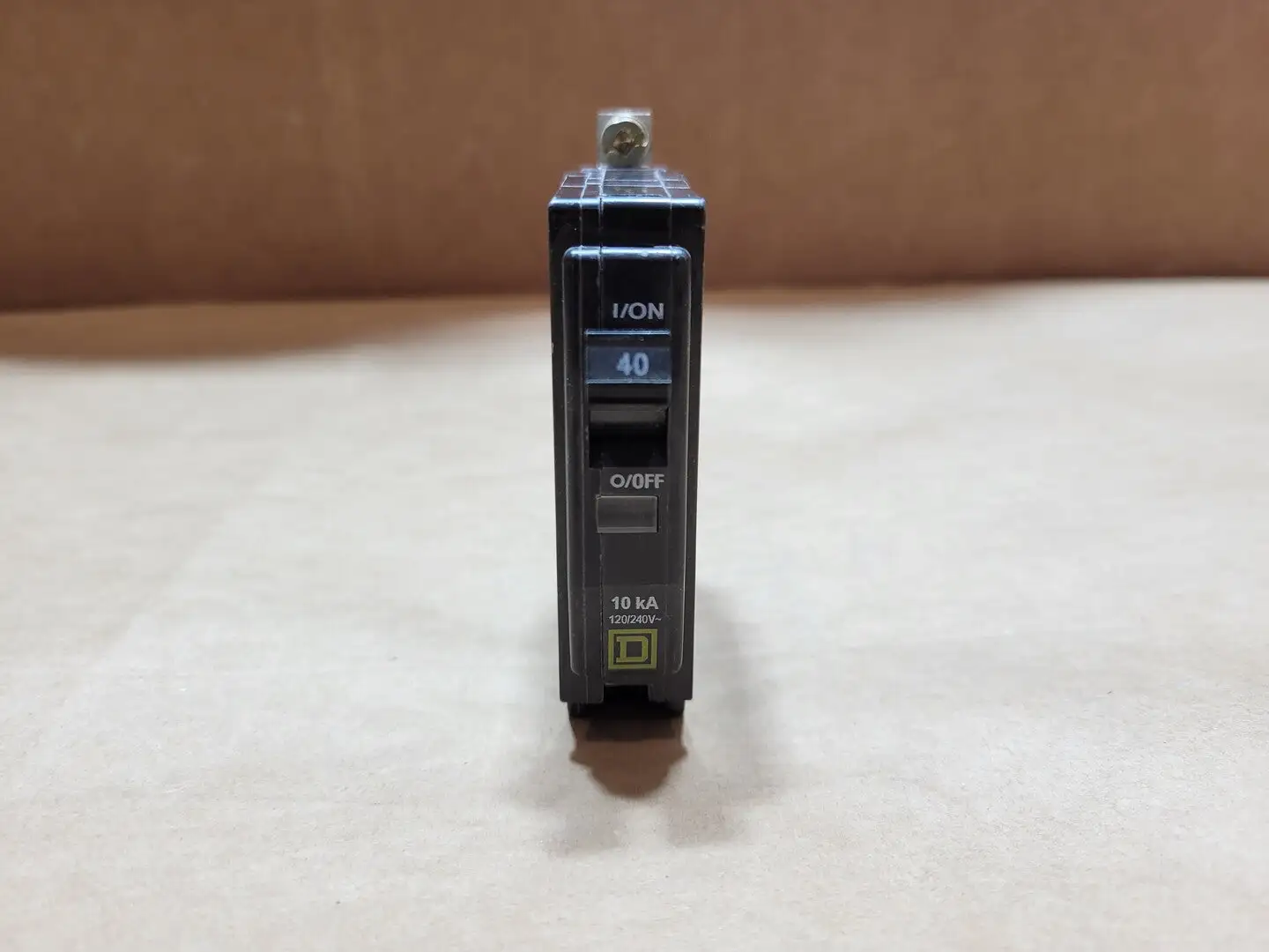 USED SQUARE D QOB140