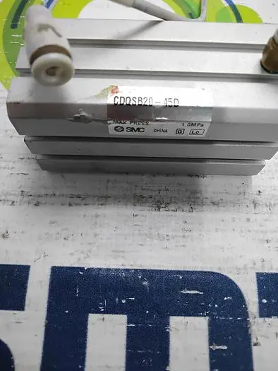 Used SMC CDQSB20-45D Cylinders | SMT Resource #488255
