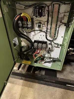 Used 2013 SULLAIR V200S 200 AC Rotary Screw & Sliding Vane Air Compressors Michigan US | RAB Industries, Inc. #352253