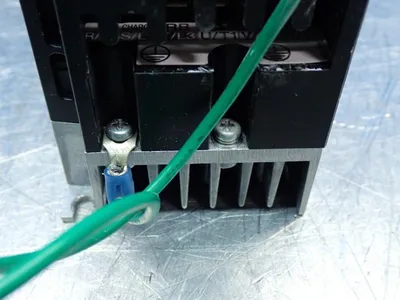 Used OMRON 3G3MX2A2004V1 Power Inverters | HGR 24 #747978