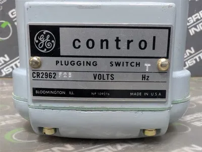 General Electric CR2962F2B Surface Mount Plugging Switch 40-140 RPM no box New