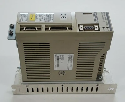 USED Omron R88D-UA08V