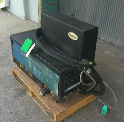 SPC9326  Hot Melt Dispenser Nordson hot melt glue dispenser model 3700V 2FBV6D/R