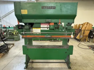 WYSONG 3572 Press Brake | Universal Press & Machinery (UPM) (3)