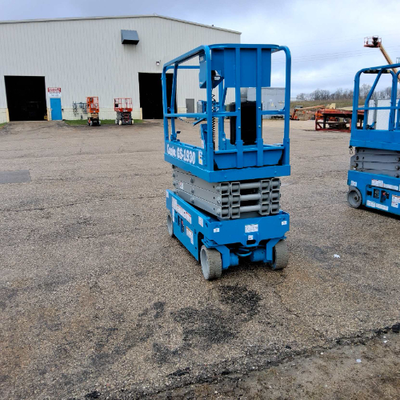 USED 2017 Genie GS-1930