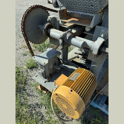 Shuffle Plate Hopper Feeder