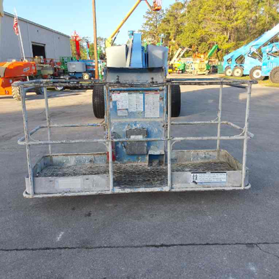 USED 2015 Genie S-65