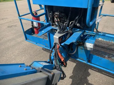 Used 2012 GENIE Z-135/70 ARTICULATING BOOM LIFT Articulating Boom Lifts Alberta CA | Adcock Equipment #1418141