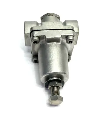 New | in-Stock WATTS SS 3-WAY SMALL WATER PRESSURE REGULATOR, NPTF, 3-50PSI Air Pressure Regulators | Maverick Industrial Sales #1100117