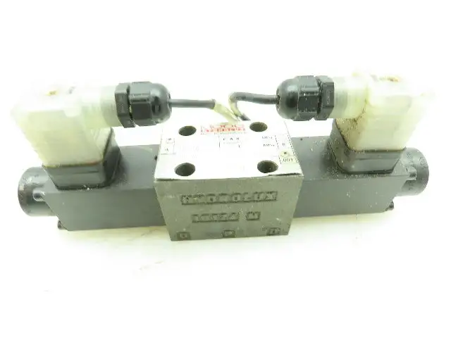Used MOOG HYDROLUX _UNKNOWN_ Valves/Fittings | Arrow Industrial #623471