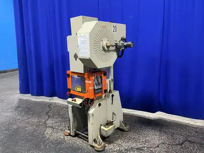 Used 2002 SANGIACOMO PRESSE T 20 CE Pneumatic Presses Ohio US | HGR 24 #1561812
