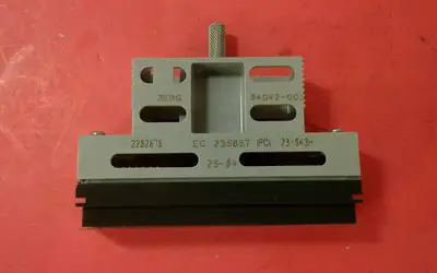 BERG TERMINATOR TAG 2282676 GOLD PINS CONNECTOR 3A