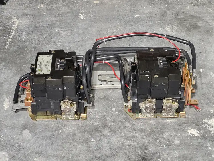 Used SQUARE D 8736SF01B76S Switchgears British Columbia CA | Lenmark #835521