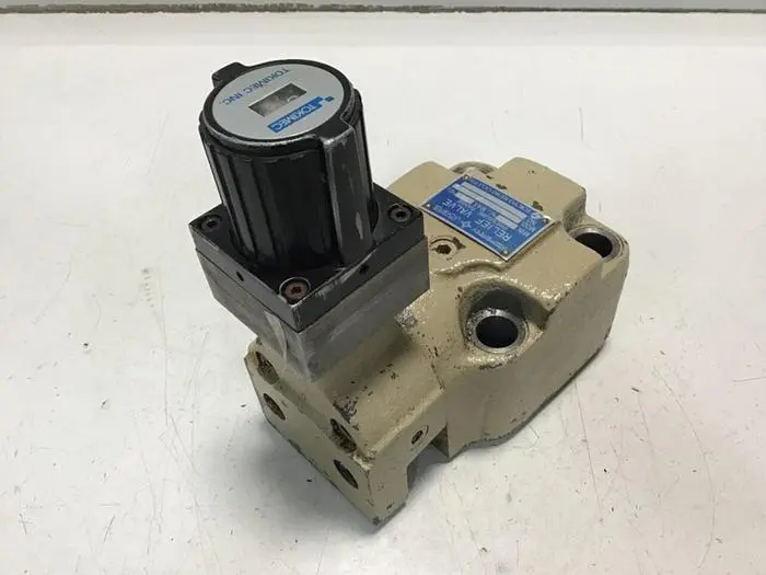 Used VICKERS CG-06-BY-10-JA-S105-J Valves/Fittings Michigan US | Ideal Machinery #602014