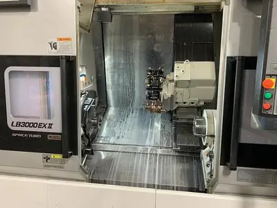 USED 2021 OKUMA LB3000EXII-MYW 800 W/OGL10 GANTRY LOADER