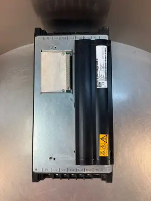 Sew Eurodrive MDX60A0300-503-4-00 Drive / 08227152 (10.6.2)