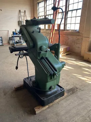 Used Abene Horizontal/Vertical Manual Mill Vertical & Horizontal Mills Quebec CA | Machineco #1256408
