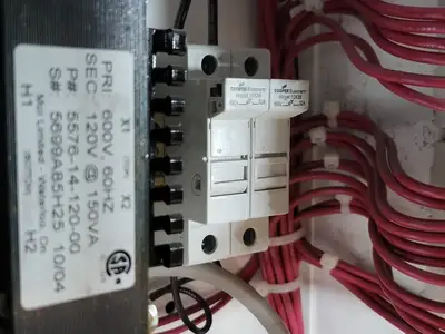 15A, 600V, 3-Ph MCC Disconnect Switch, Size 1 Bucket for Freedom 2100 MCC Frame