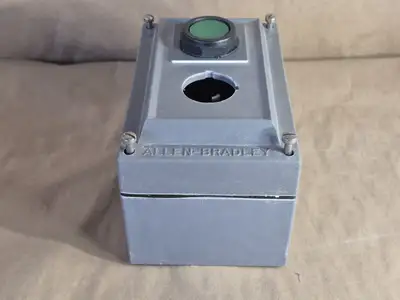 NEW ALLEN-BRADLEY 800H-2HZ4R