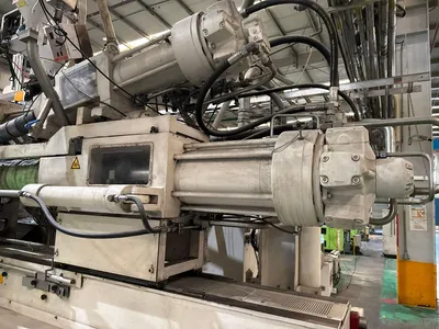 2010 KRAUSS MAFFEI KM650-300-400CKZ 2-COLOR Injection Molding Horizontal/Vertical | Machinery Network (11)