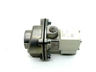 NEW SMC SOLENOID VALVE