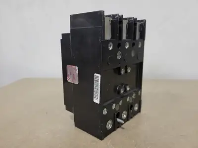 USED SQUARE D QBL32175