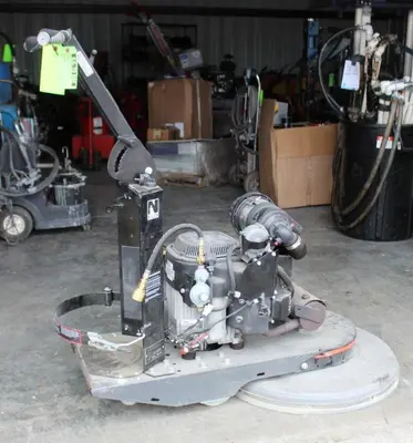 Diamatic 136-7812 Burnisher | Levy Recovery Group (4)