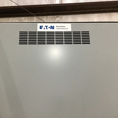 Eaton Pow-R-Line PRL-C Panel/Switchboard 3Phase 4Wire 60Hz 480V Enclosure Type 1