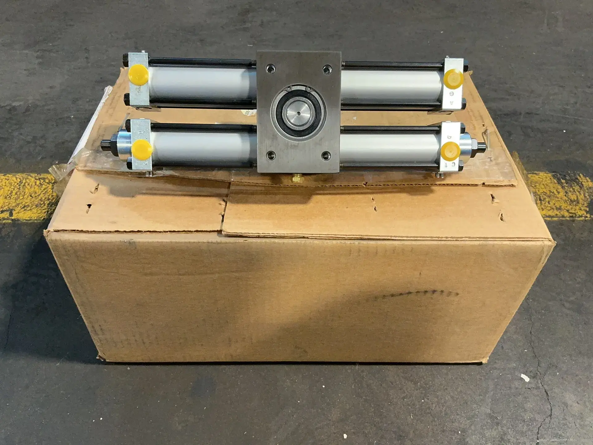 Used PHD 3R16H 4 180090DPT Pumps Ohio US | HGR 24 #1279366