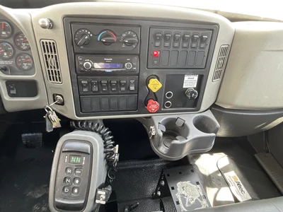 Used 2013 INTERNATIONAL 7500 Bucket (boom) trucks California US | Big Truck & Equipment #1412280