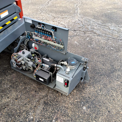 USED 2014 Skyjack SJ3219