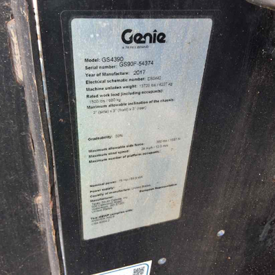 USED 2017 Genie GS-4390RT