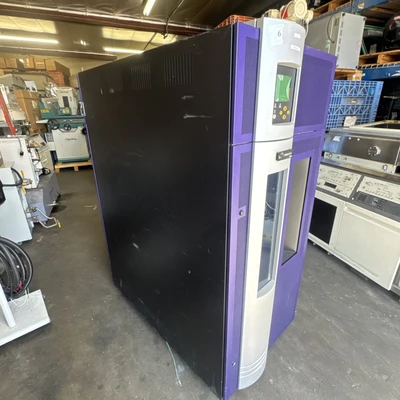 Used StorageTek L180 Automated Magazine-Storage California US | Davliegogo LLC #1705596