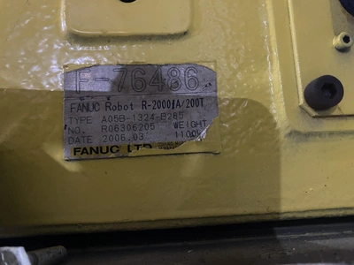 USED 2006 FANUC R-2000iA/200T + R-J3iB