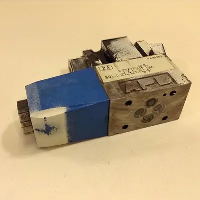 USED VICKERS DG4V32AMP7H7P2050